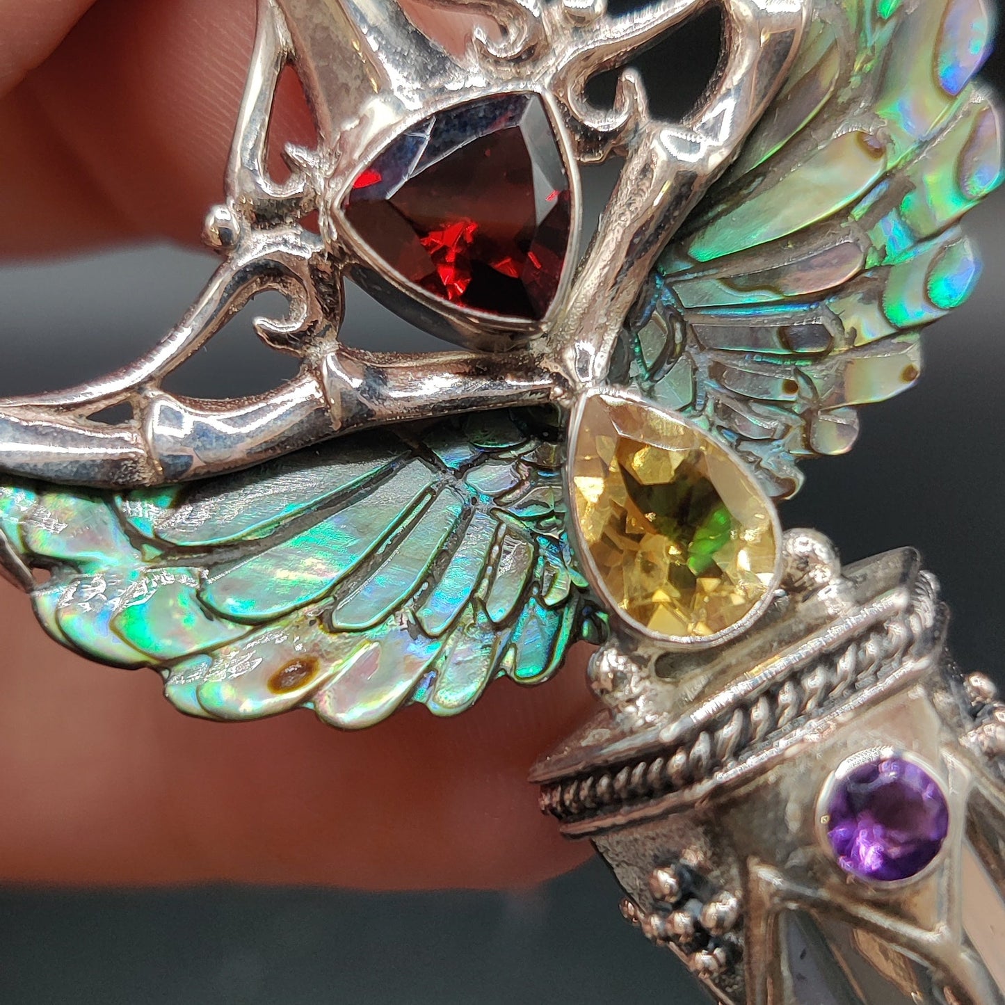 Colgante-cuarzo-minerales-haliotis-plata-alas-de-angel