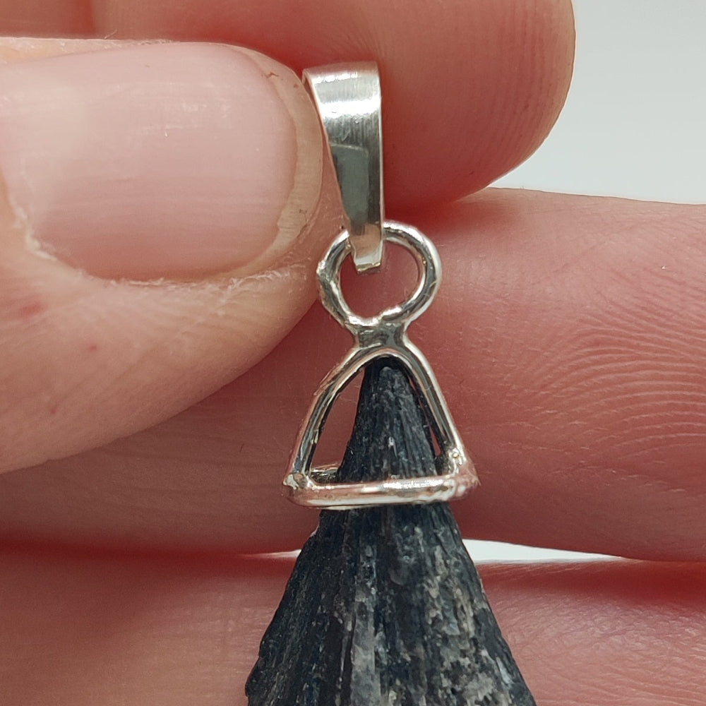 Colgante "escoba de bruja"