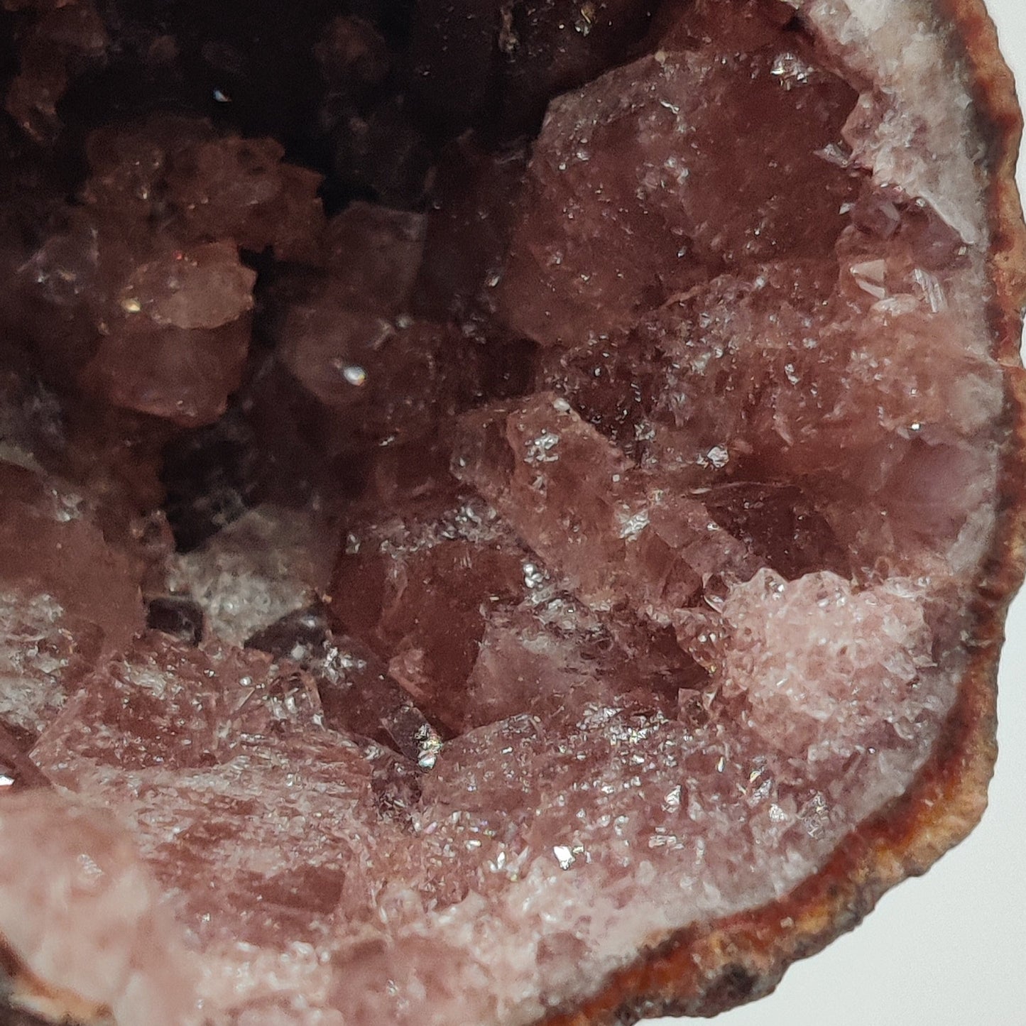 Geoda de amatista rosa