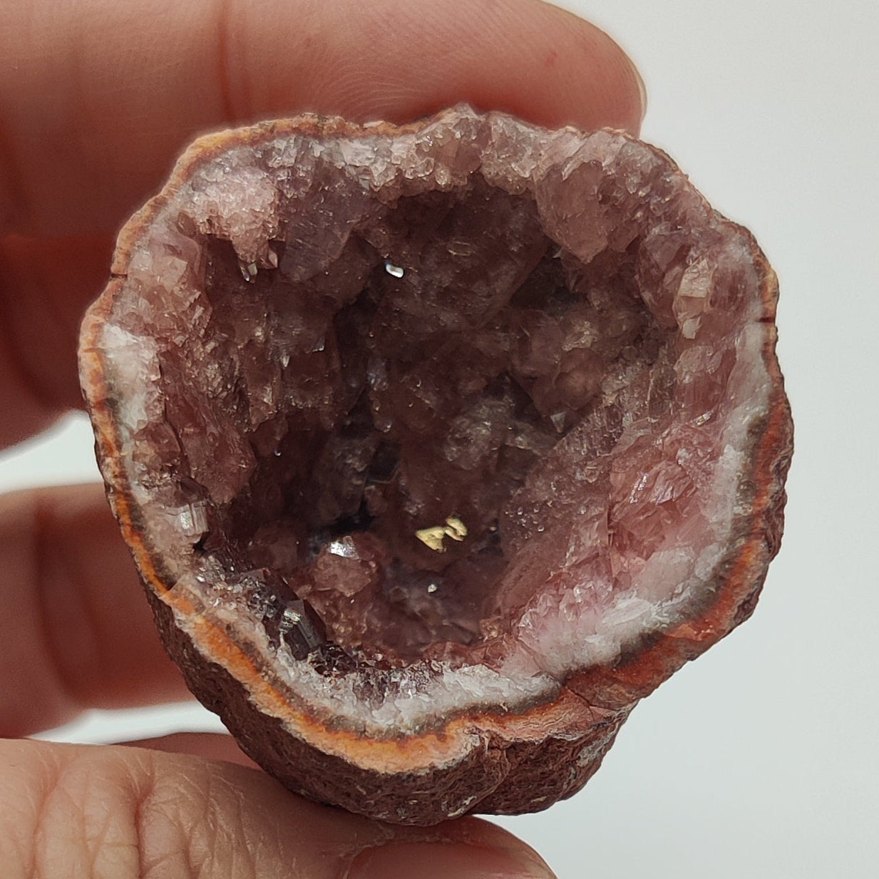 Geoda de amatista rosa