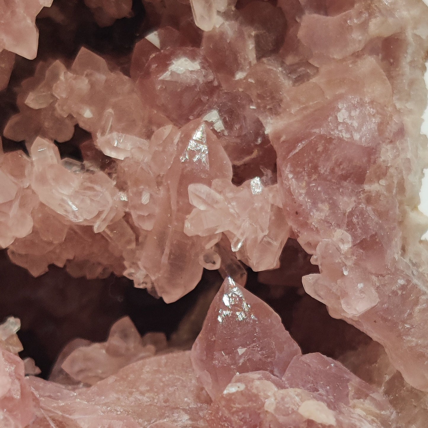 Geoda de amatista rosa