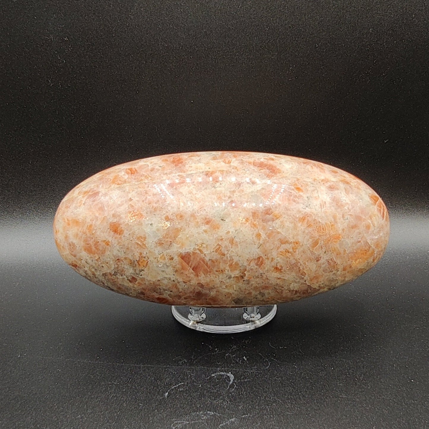 Lingam de piedra sol
