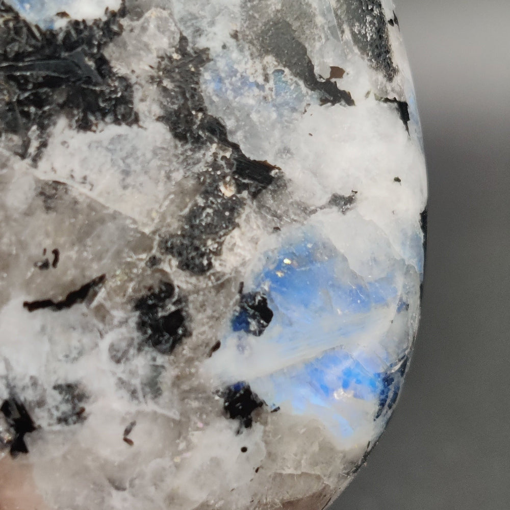 Labradorita blanca (Piedra luna arcoíris)