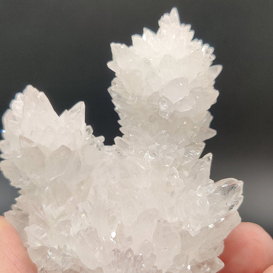 Aragonito coraloide. "Cave calcite".