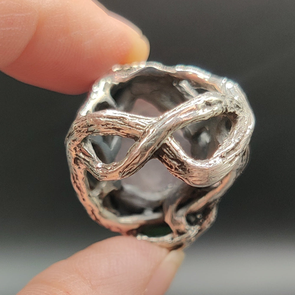 Anillo en plata y cuarzo rosa