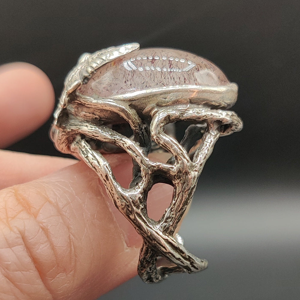 Anillo en plata y amatista con inclusiones