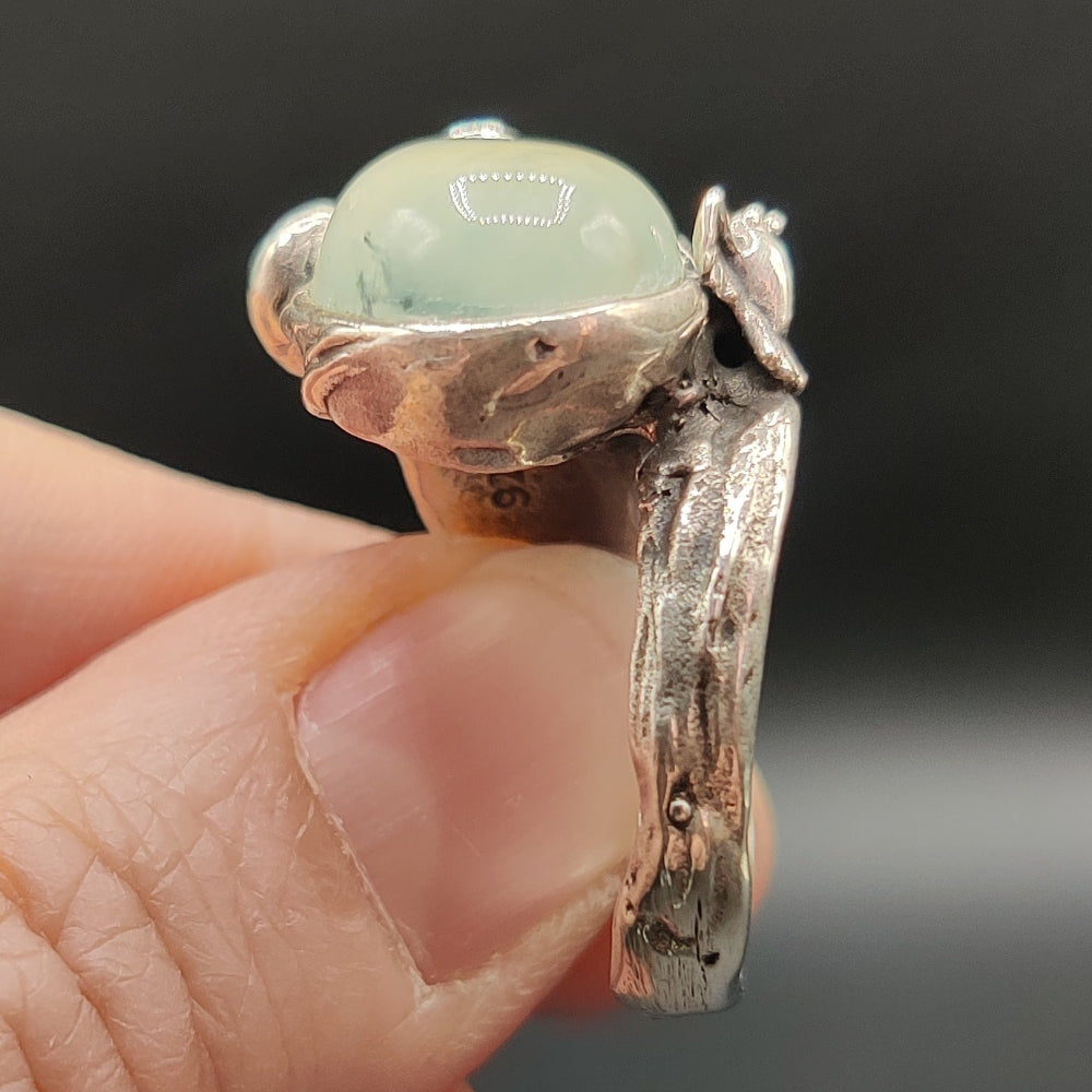 Anillo en plata y prehenita