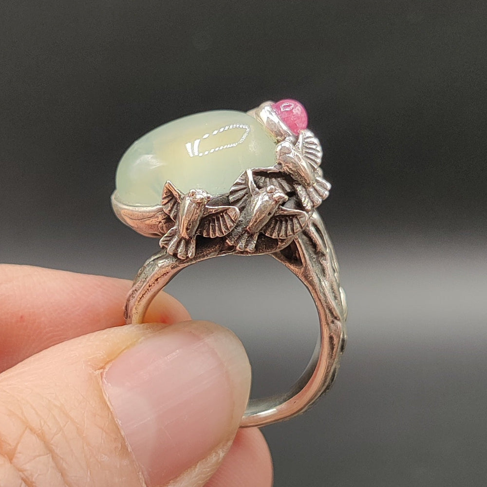 Anillo en plata y prehenita