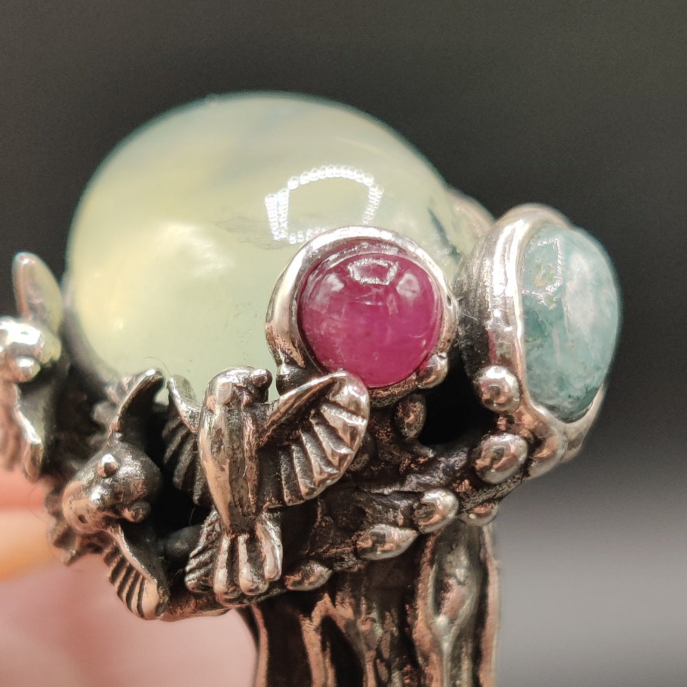 Anillo en plata y prehenita