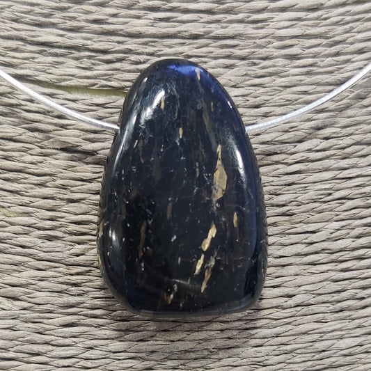 Colgante de Nuummita