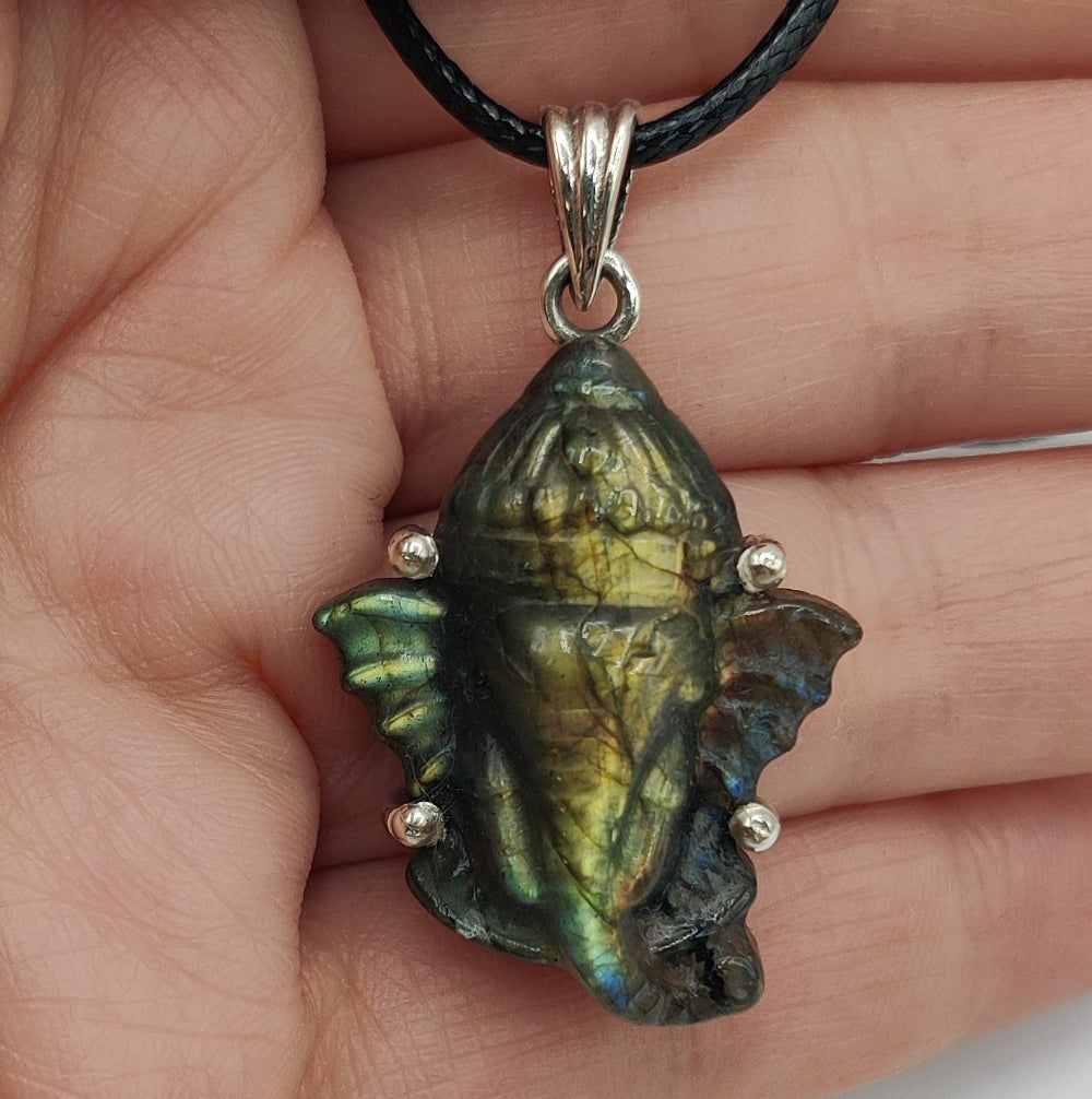 Ganesha colgante de Labradorita en plata