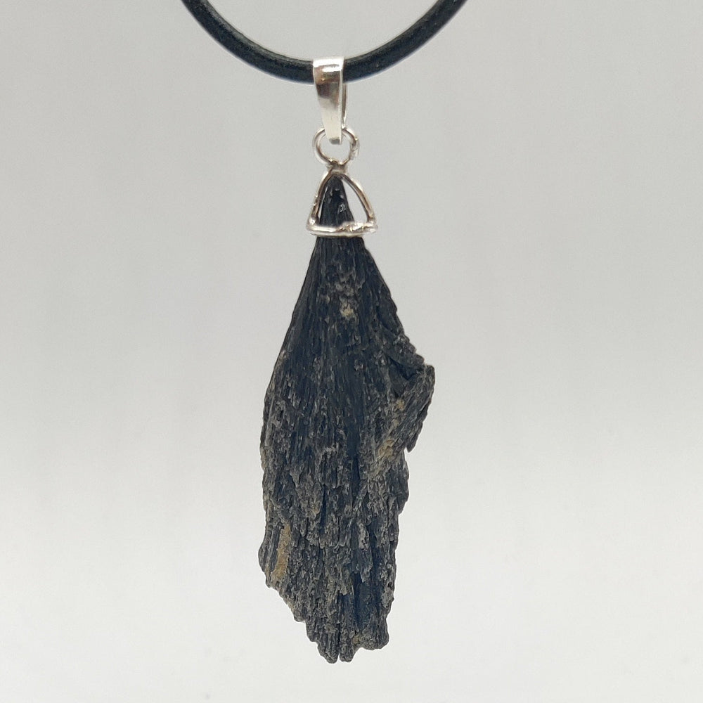 Colgante "escoba de bruja"