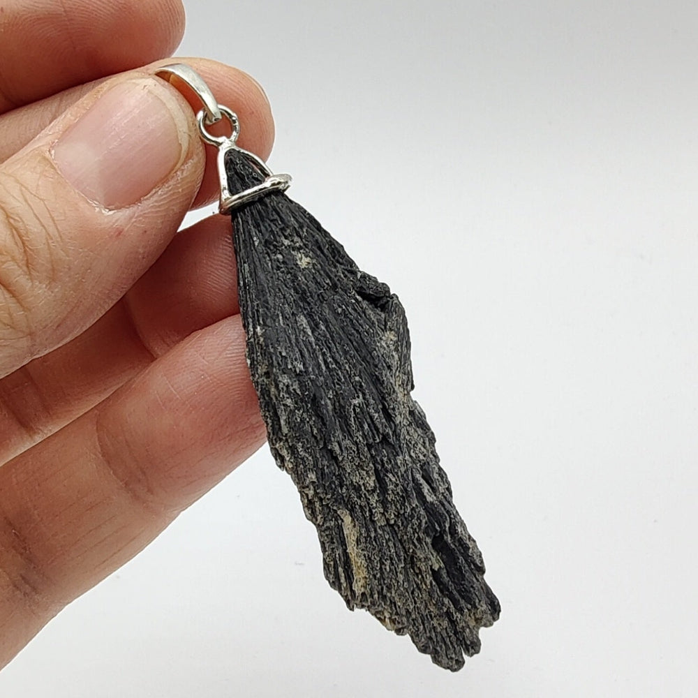 Colgante "escoba de bruja"