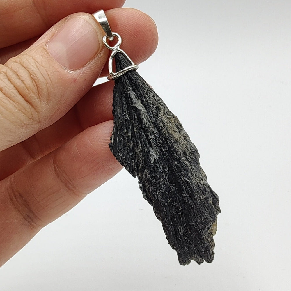 Colgante "escoba de bruja"