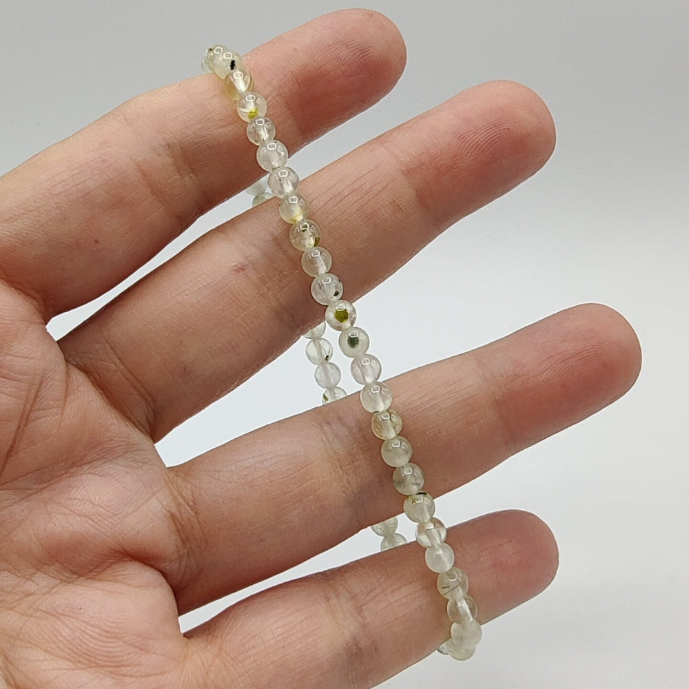Prehnita pulsera
