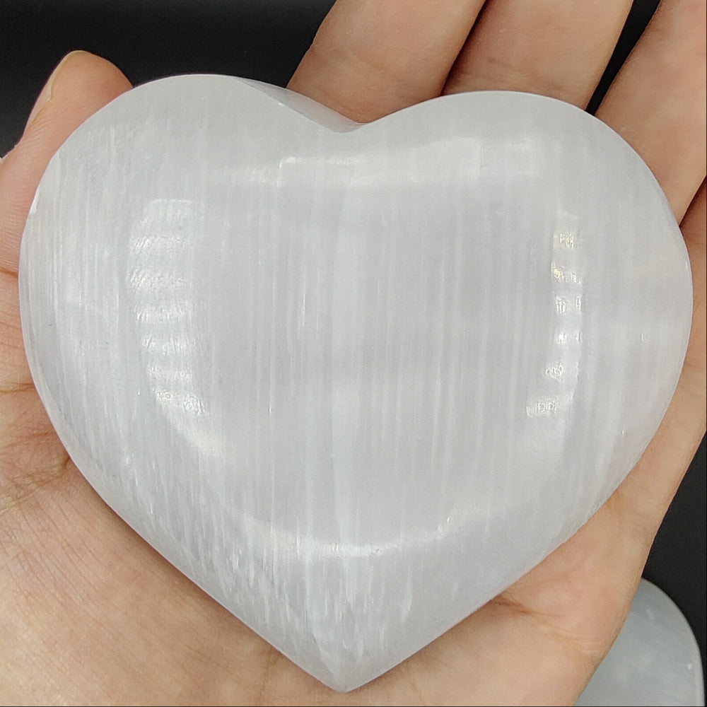 Selenita corazón (yeso fibroso)