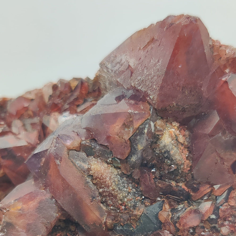 Amatista "ALIEN" con Hematites