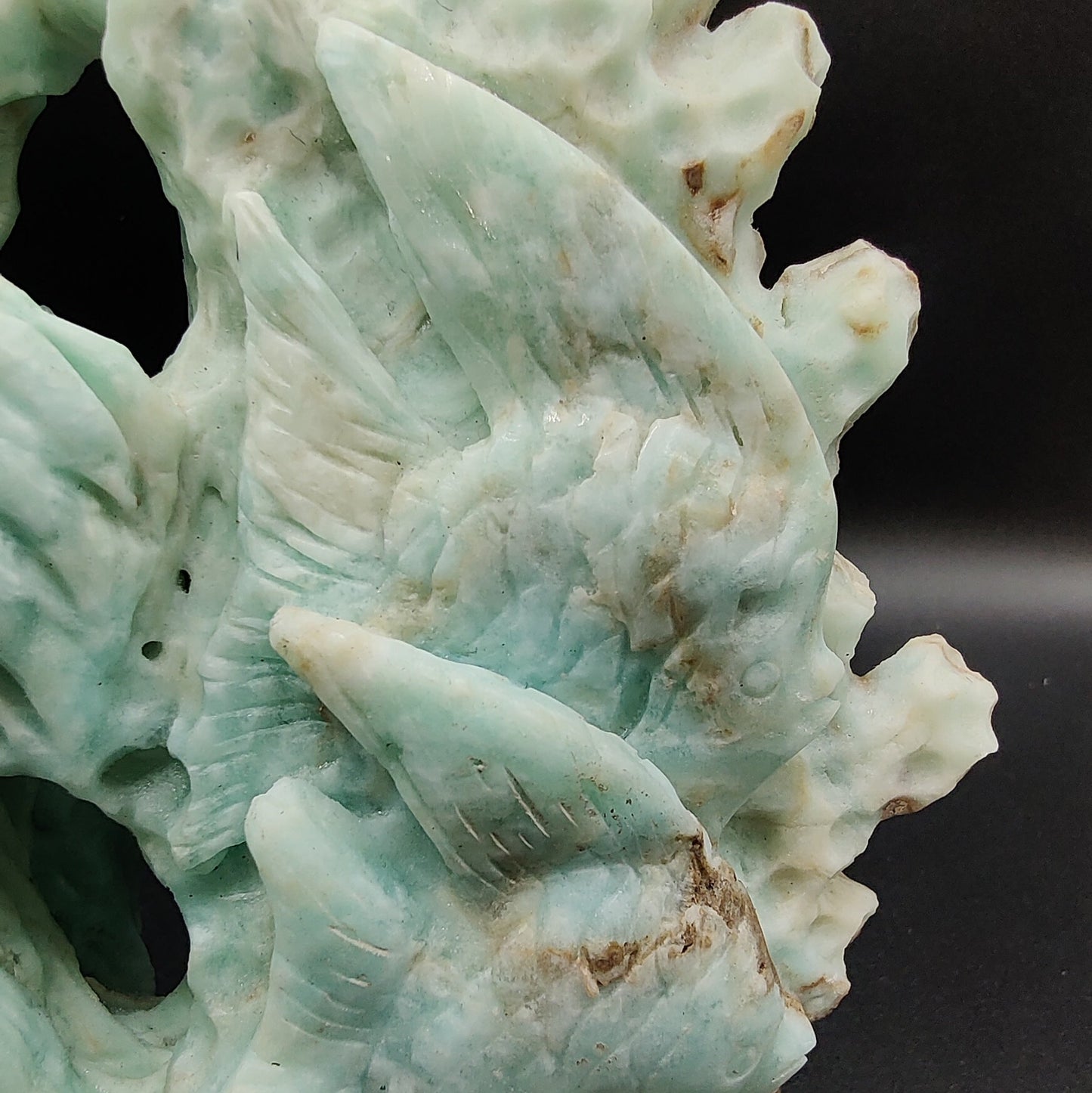 Fondo marino tallado en Aragonito azul