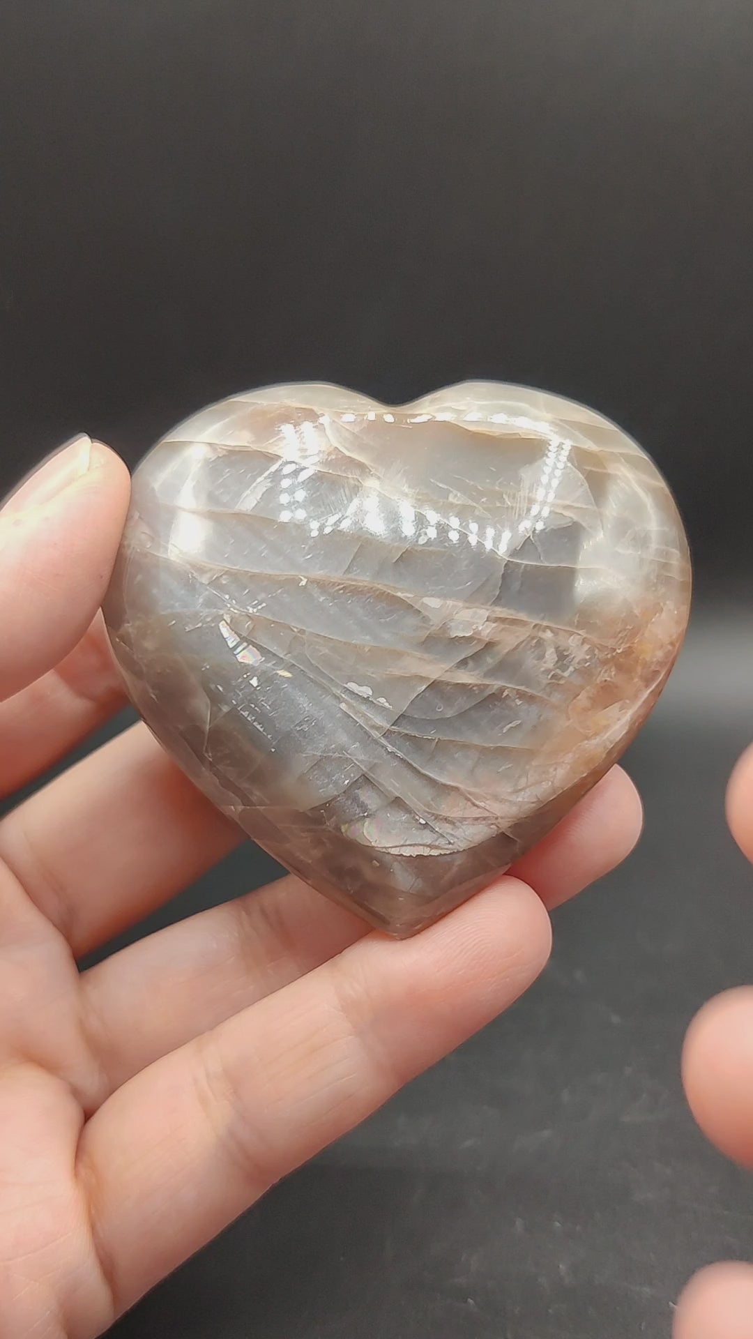 Video-Adularia-piedra-luna-corazon-2