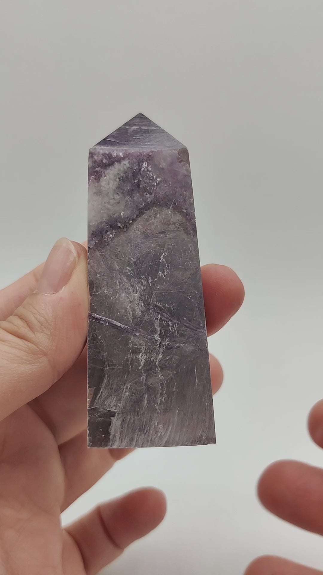 Video-Mica-lepidolita-punta-3